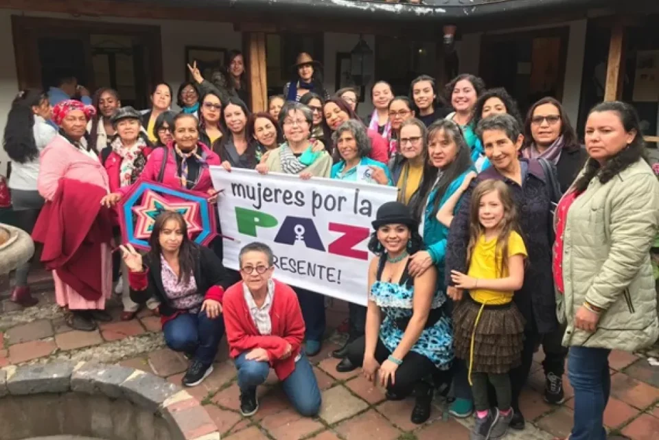 Hoy 24 de mayo, Día Internacional de la Mujer por la Paz y el Desarme