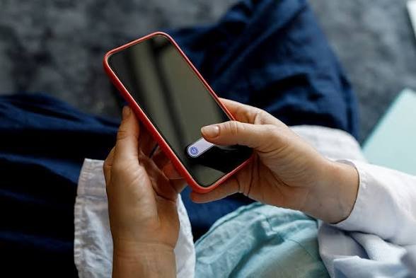 Apagar el celular todos los días tiene varios beneficios