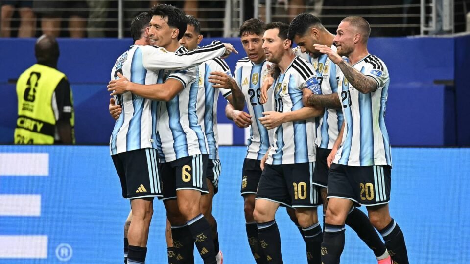Con dos goles de Messi Argentina venció a Austria 
