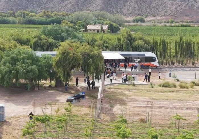 El Tren Solar lanza una experiencia enoturística 