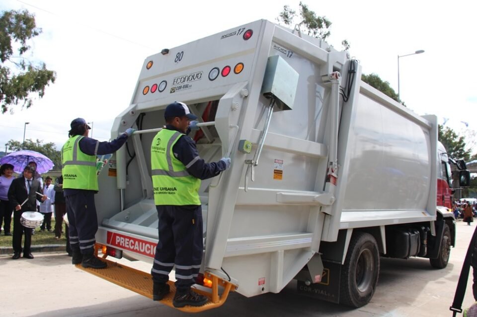 Cómo funcionarán los servicios este lunes 