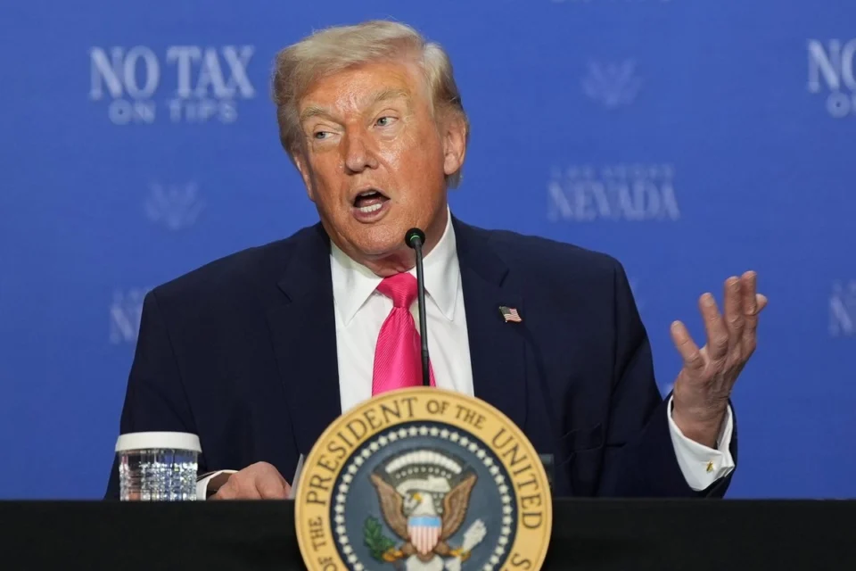 Trump amenazó con atacar si Irán no “se comporta” 
