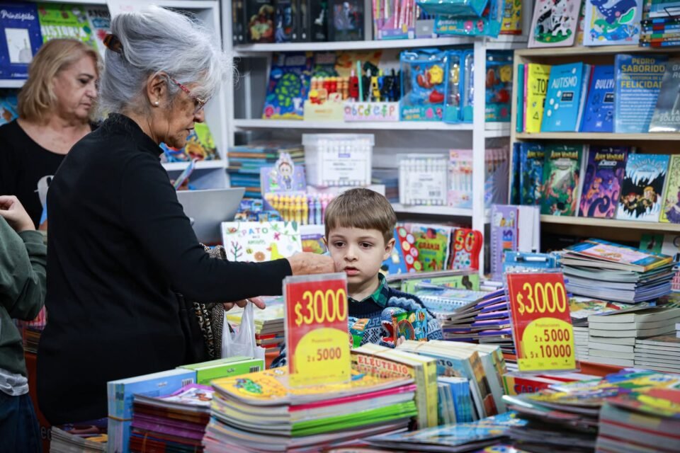 Actividades para este lunes en la Feria del Libro Jujuy