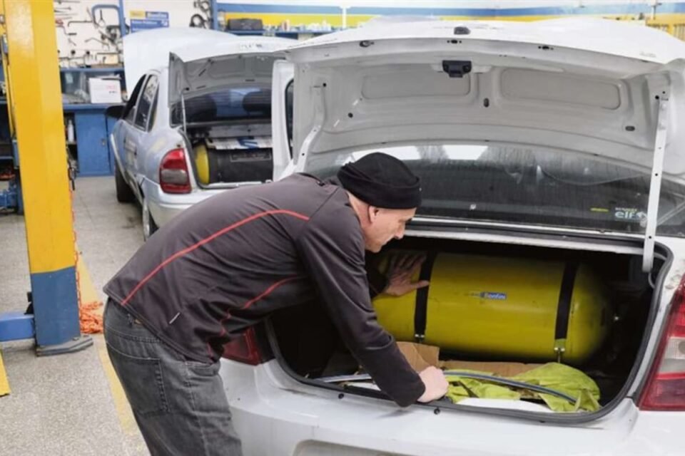 El precio del GNC aumentó un 30% 