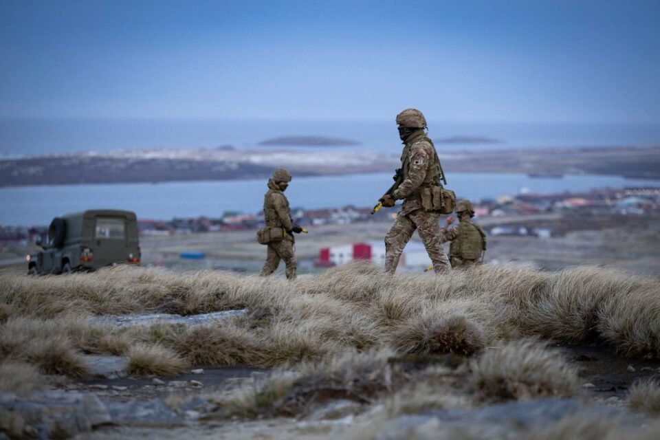 El Reino Unido renovará su flota militar en las Malvinas