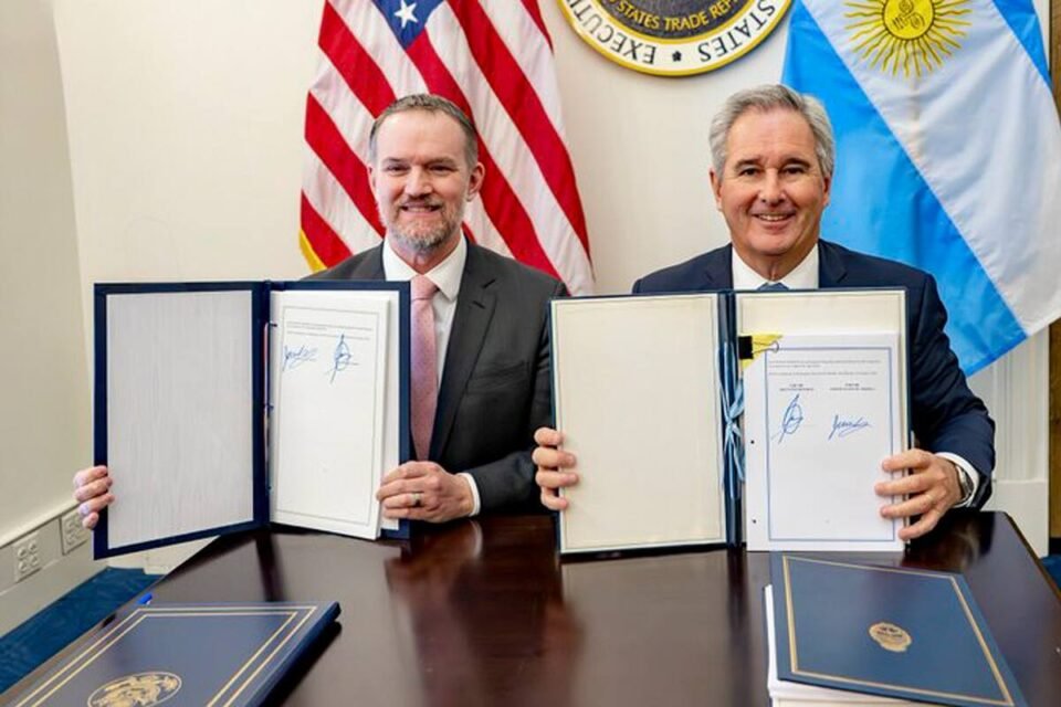 Argentina y EEUU firmaron un acuerdo de inversiones 