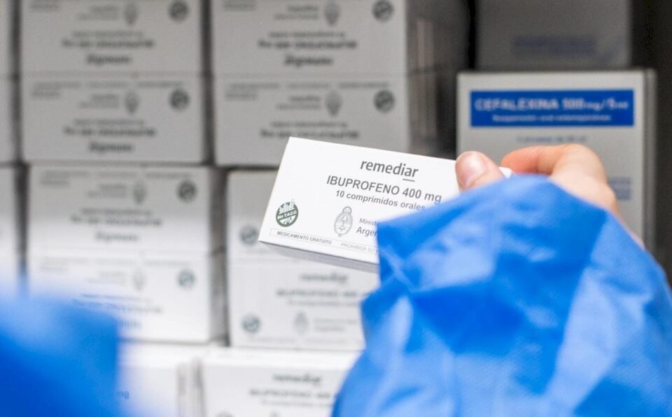 Jujuy recibe 3 de los 130 medicamentos que enviaba Nación