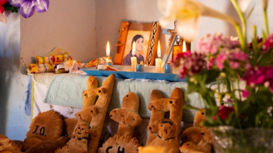 Conversatorio por el Día de las Almas y Todos los Santos 